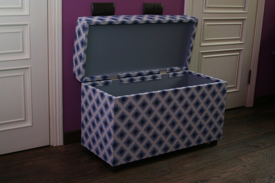 Диванчик в прихожую