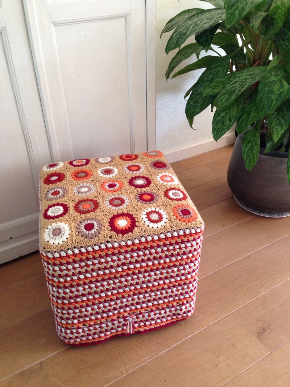 Сидушки на табуретки