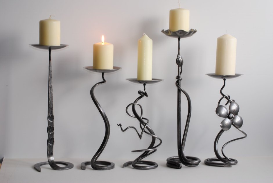Подсвечники из металла