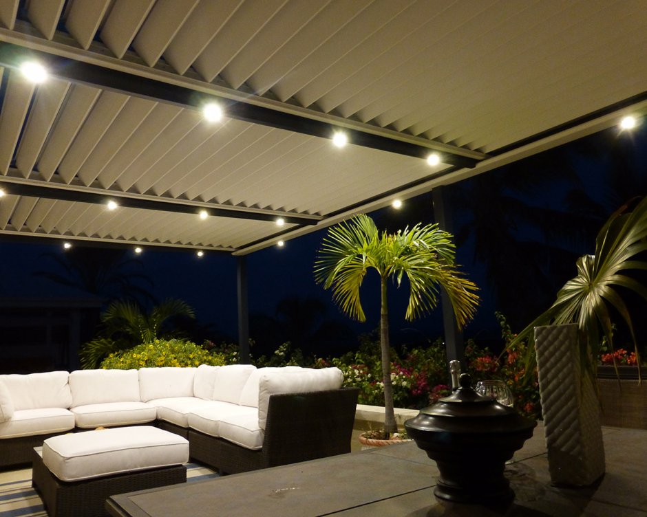 Потолочное освещение на террасе