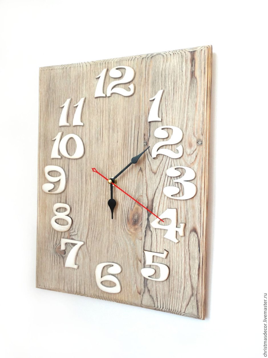 Часы интерьерные деревянные