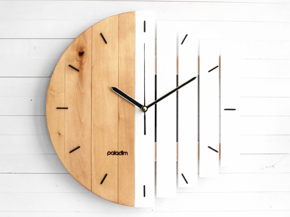 Часы в скандинавском стиле
