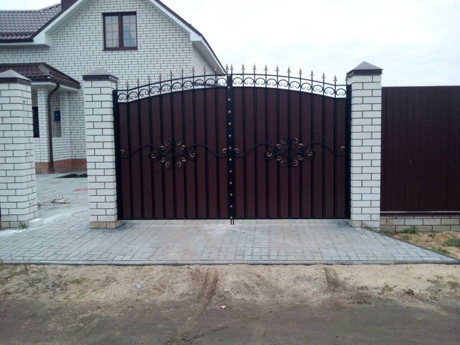 Ворота «МПА» со встроенной калиткой