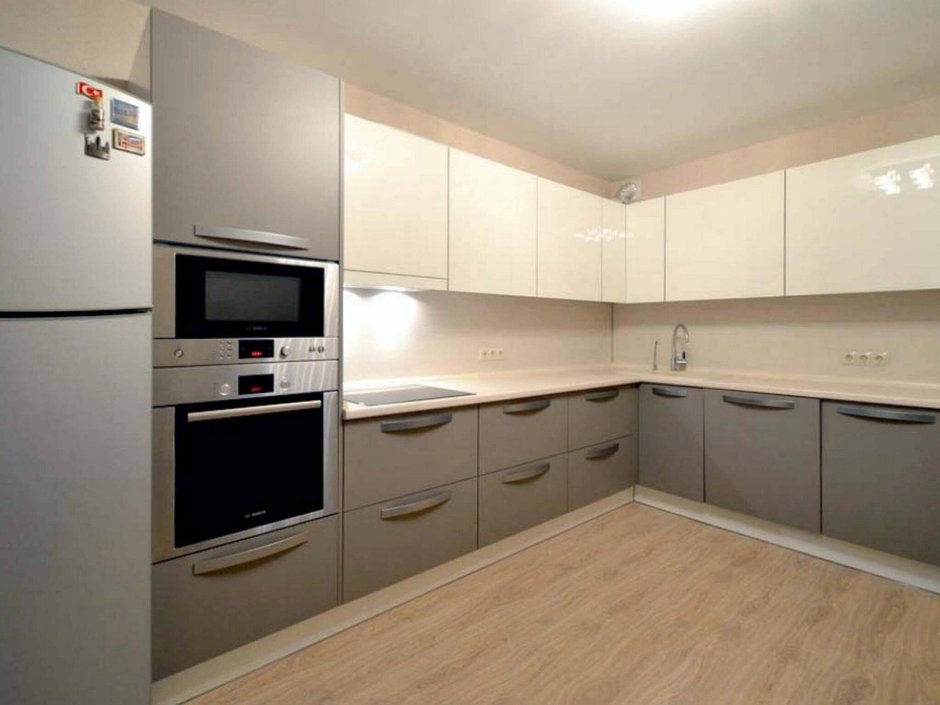 Кухня в серо зеленых тонах