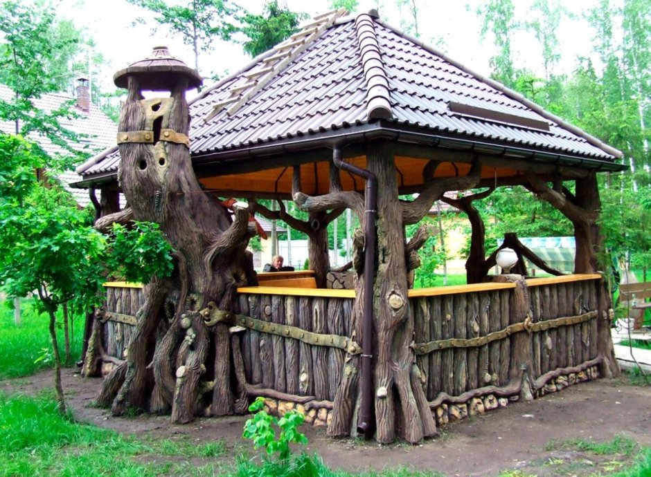 Беседка газебо современная