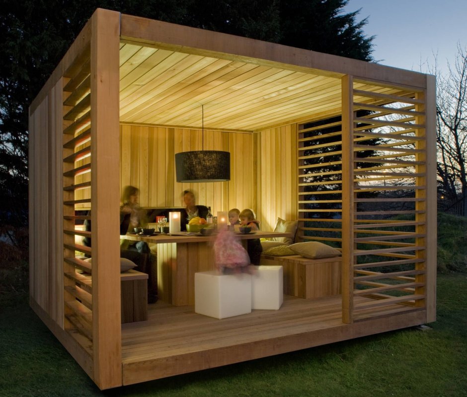 Беседка из бревна