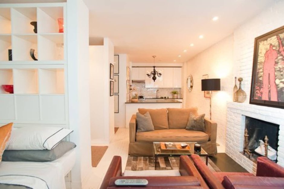 Спальня в нише однокомнатной квартиры