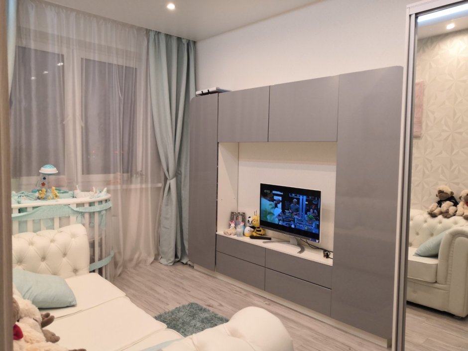 КРОВАТЬТВ однокомнатной квартире