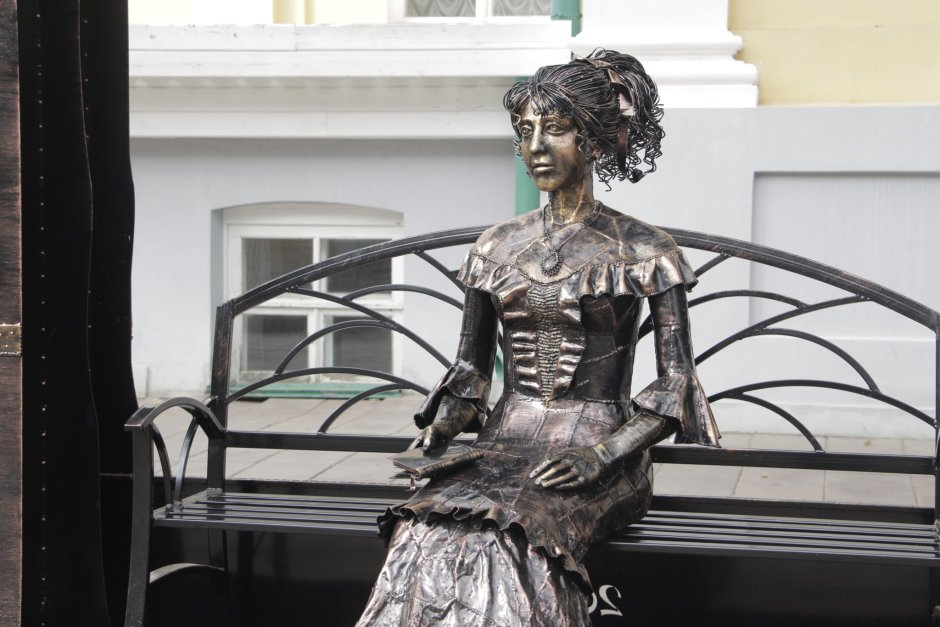 Инсталляция из металла