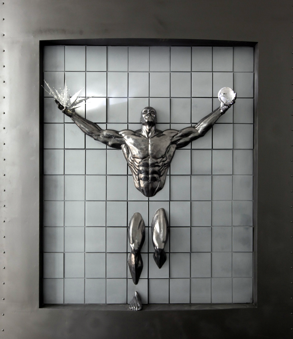 Статуи из металлолома