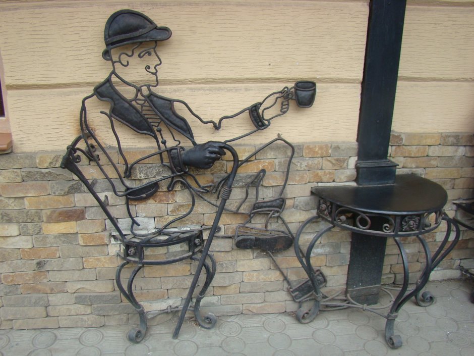 Скульптуры животных из металла