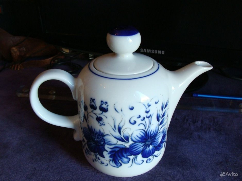 Чайник кобальт Гжель