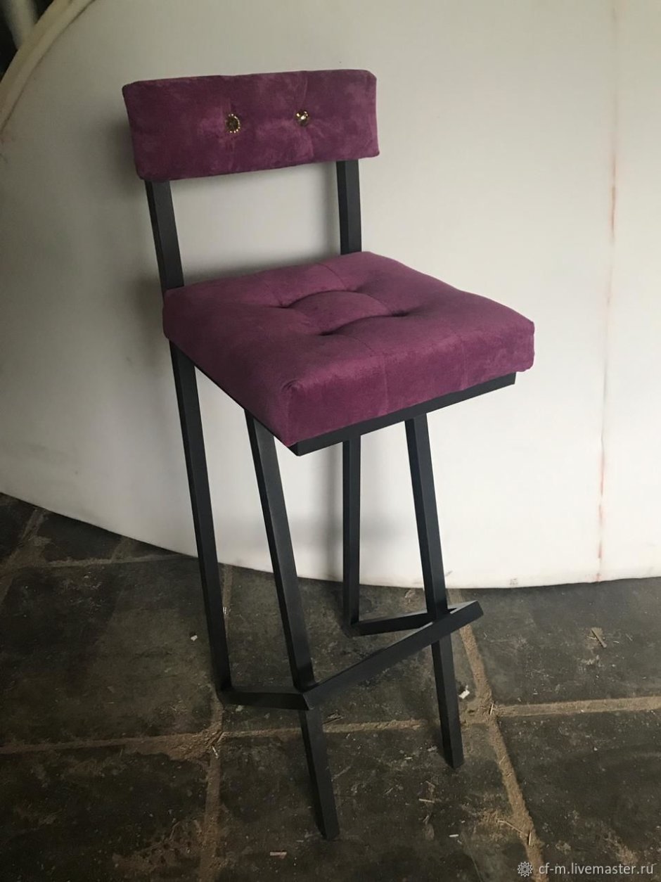 Барный стул мягкий в стиле лофт