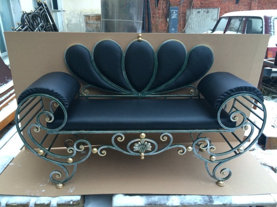 Кованый диванчик