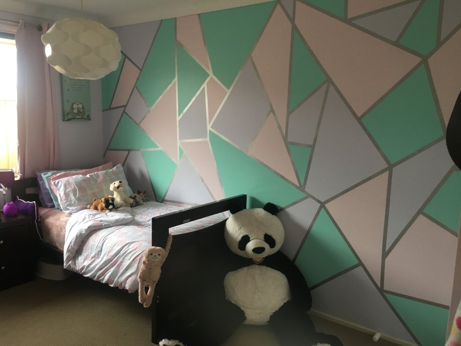 Необычная покраска стен