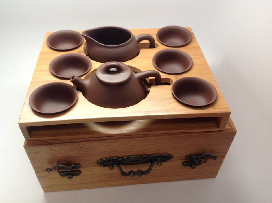 Коробка для чайных чашек из дерева