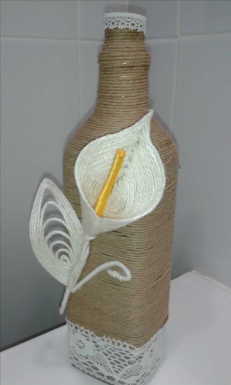Оформление бутылок джутом