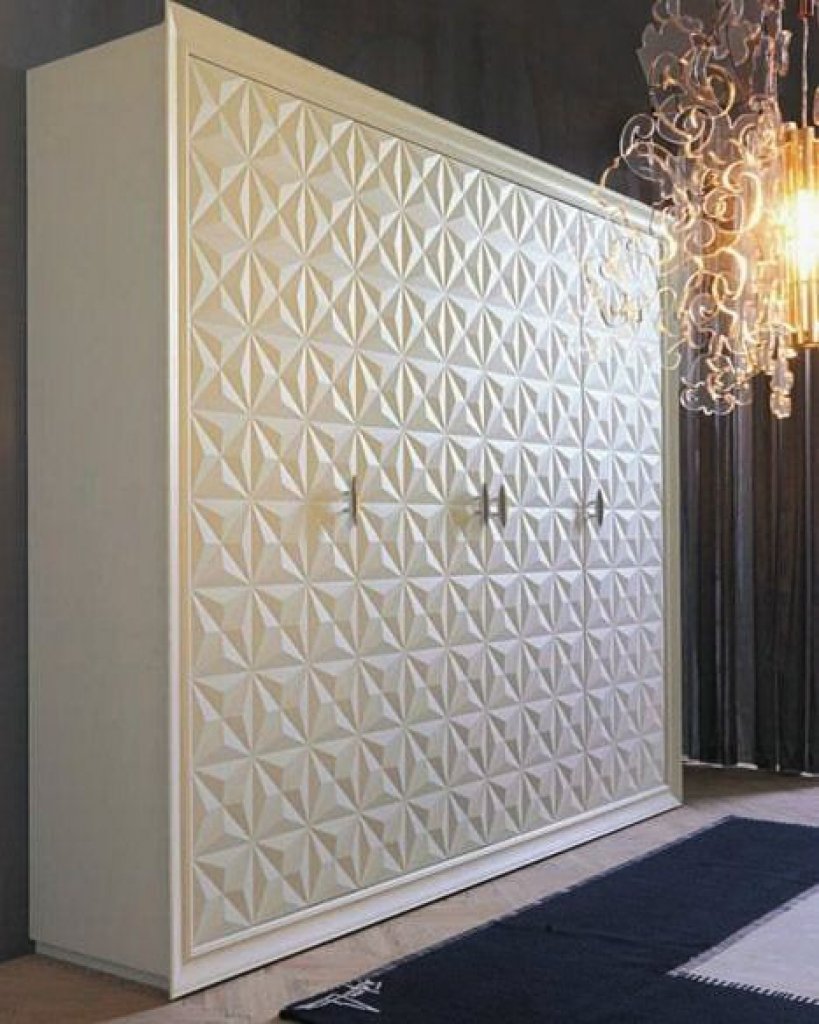 Шкаф платяной Bizzotto