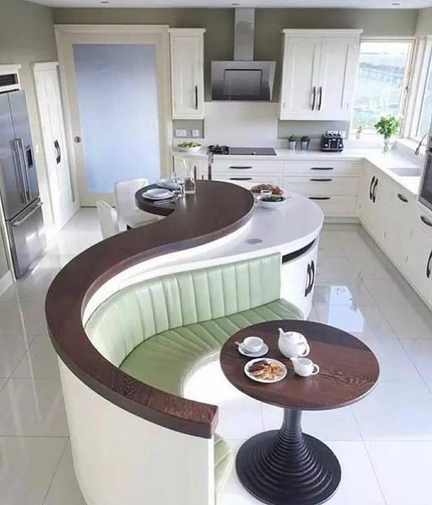 Кухонный гарнитур с радиусными фасадами