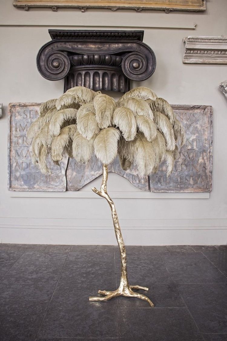 Люстра из страусиных перьев Extra large Feather Chandelier Grand Tour