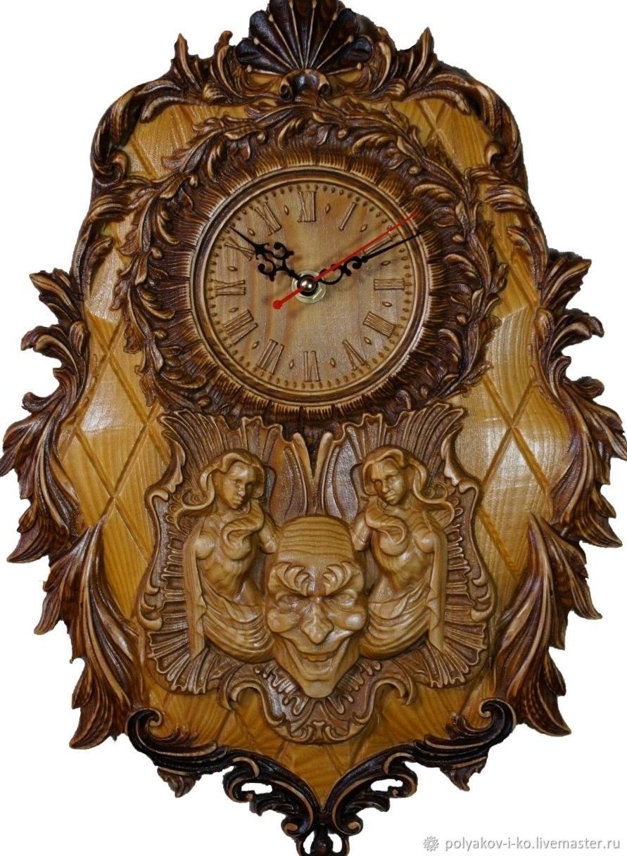 Часы из дерева