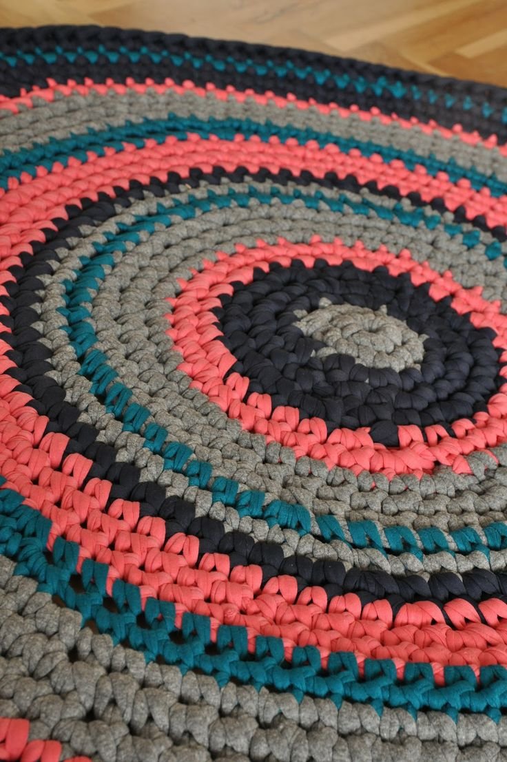 Коврик придверный вязаный