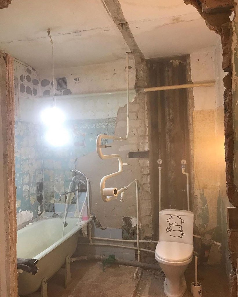 Старая ванная комната