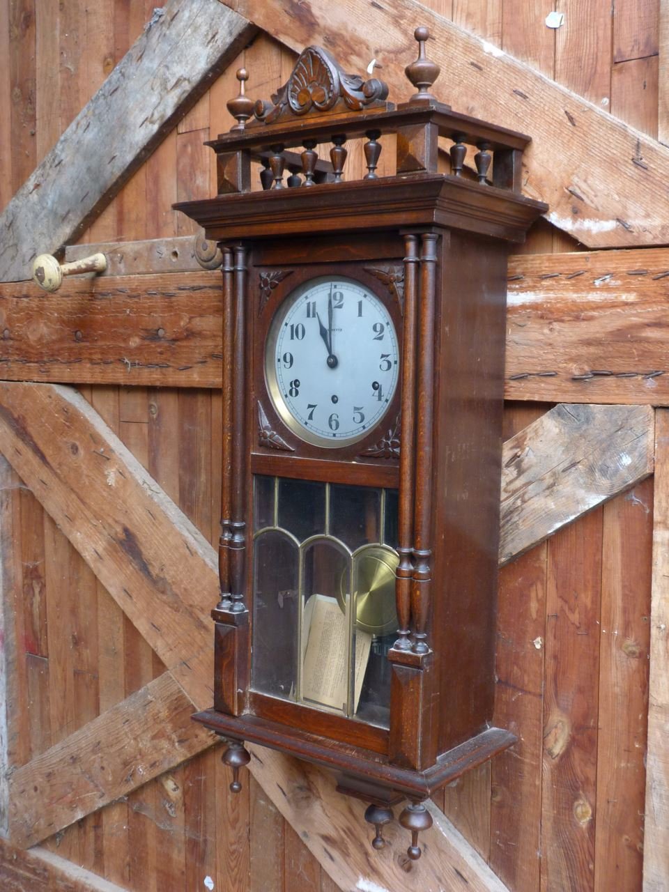 Корпус для настенных часов. Старинные настенные часы. Часы в деревянном корпусе. Антикварные часы настенные. Часы настенные под старину.