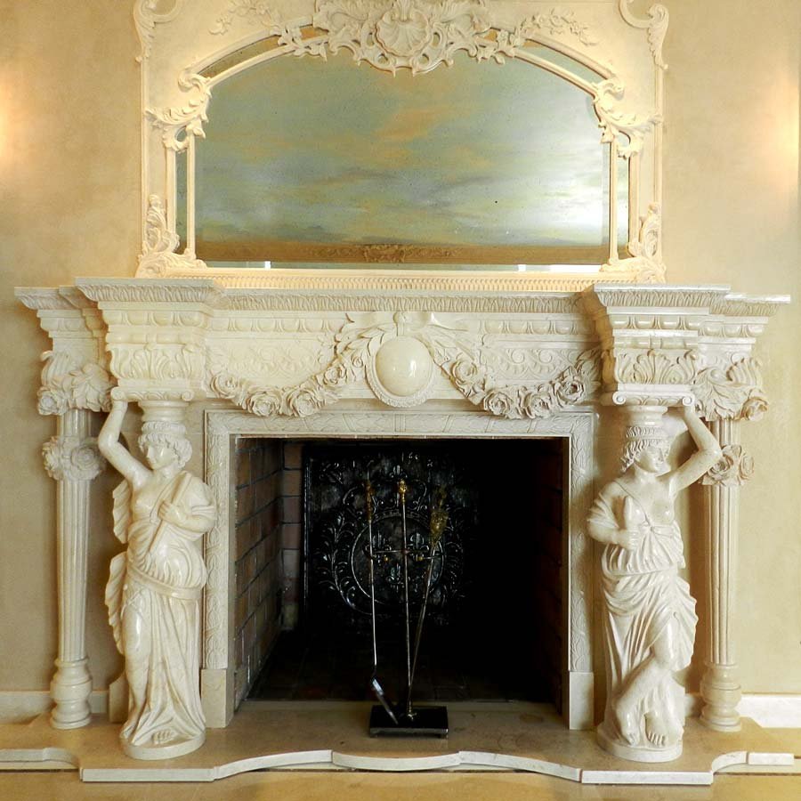 Камин Августианки