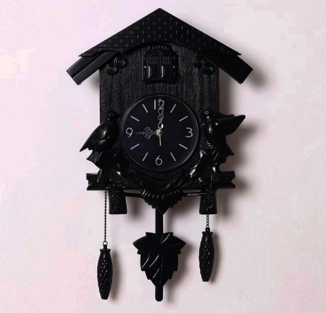 Авито часы с кукушкой. Часы с кукушкой Кукушка. Часы с кукушкой 19 век. Часы с кукушкой John Baptist Beha. Часы с кукушкой 9061.