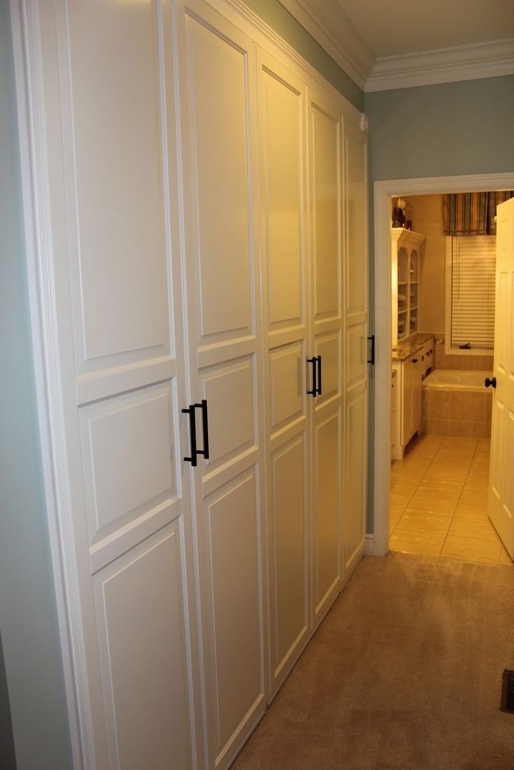 Встроенный шкаф в прихожую