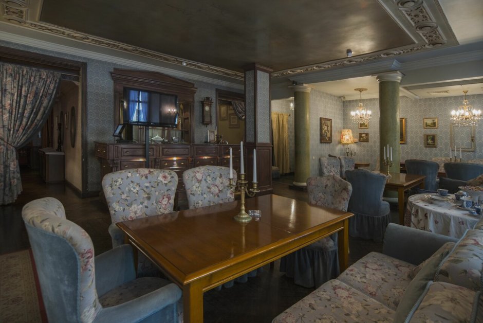 Ресторан Обломов Монетчиковский пер.