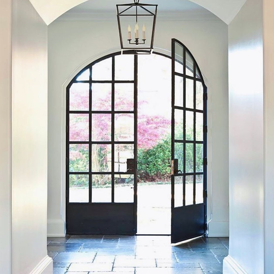Дверь арка