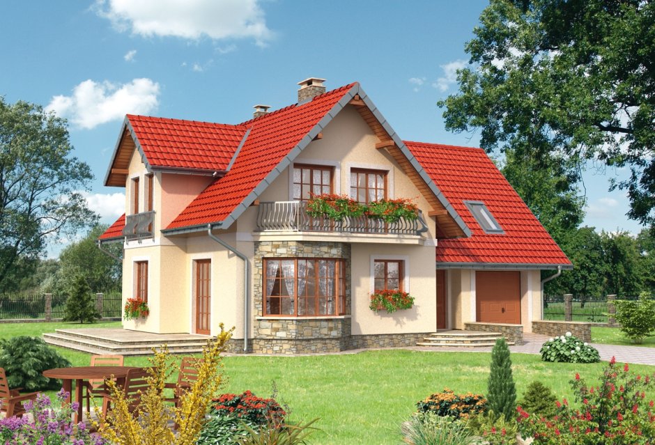 Частный дом с мансардой и балконом