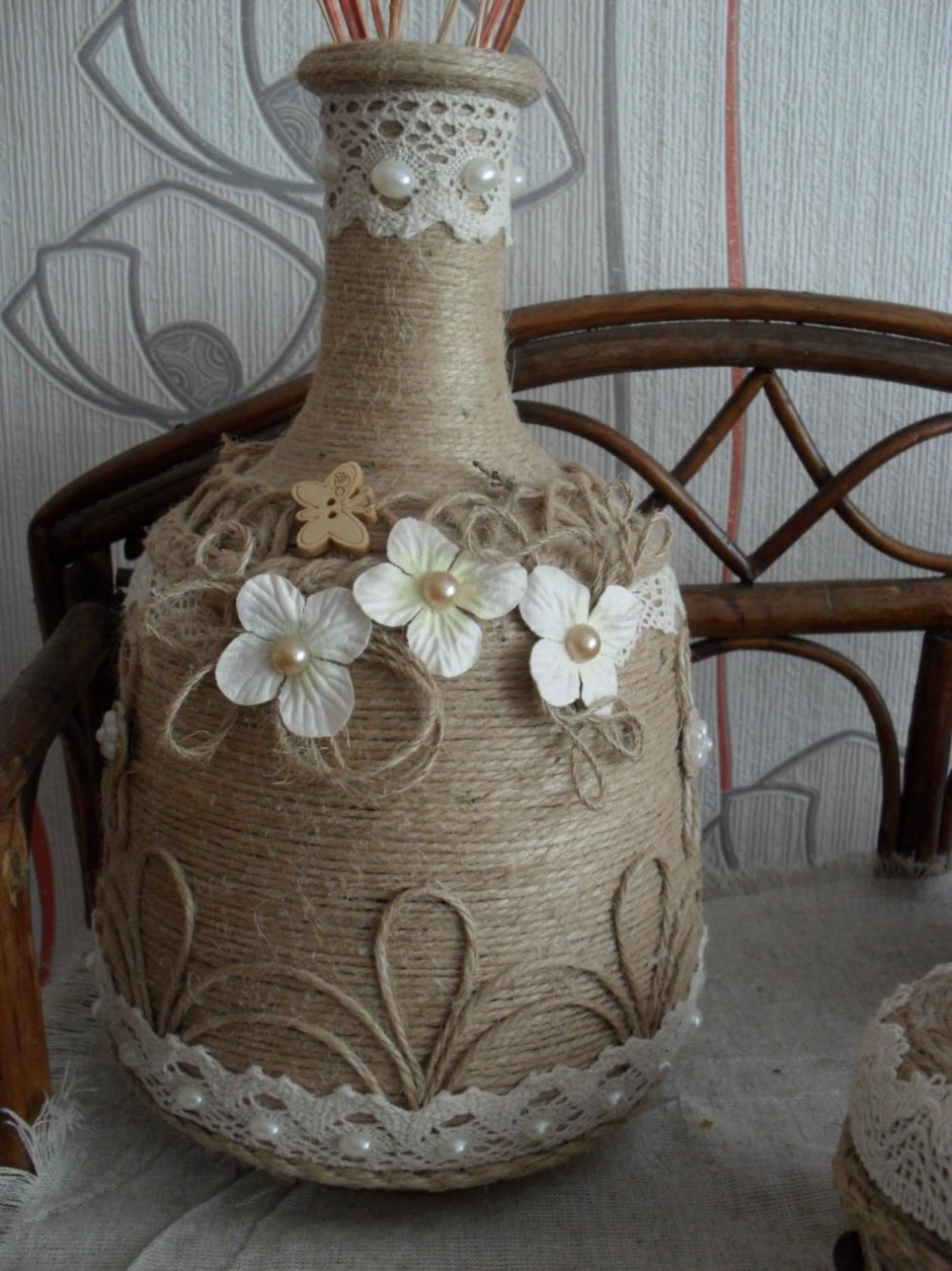 Украшение шампанского шпагатом