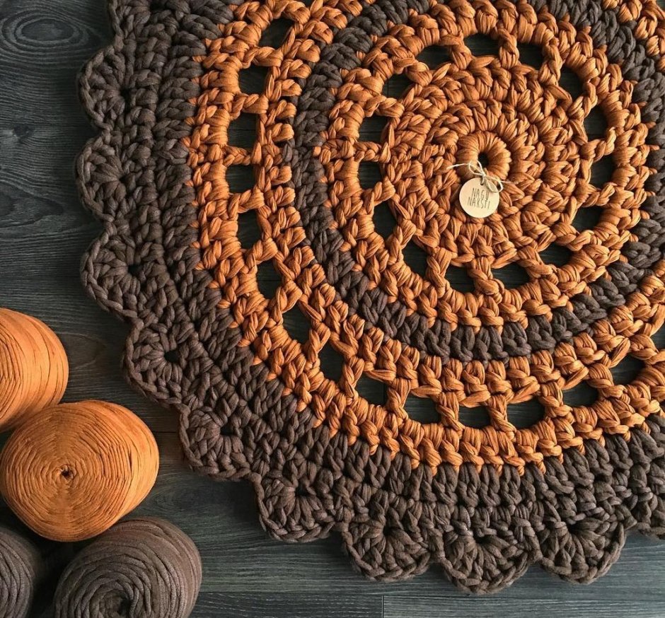 Изделия связанные крючком