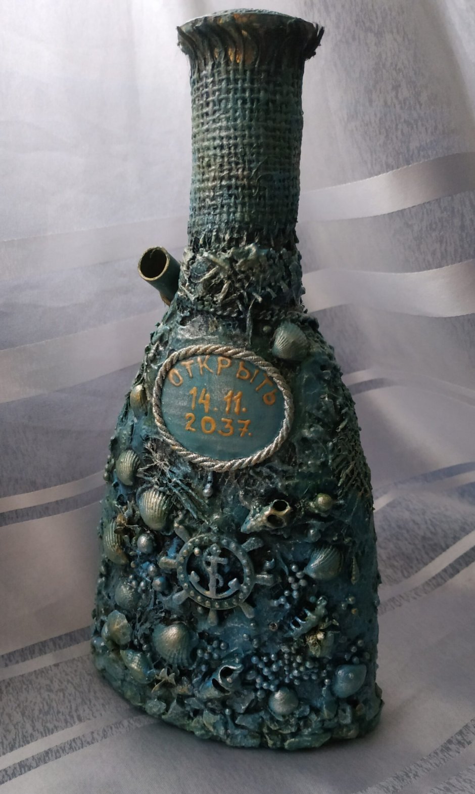 Декор бутылки коньяка в подарок для мужчины своими руками