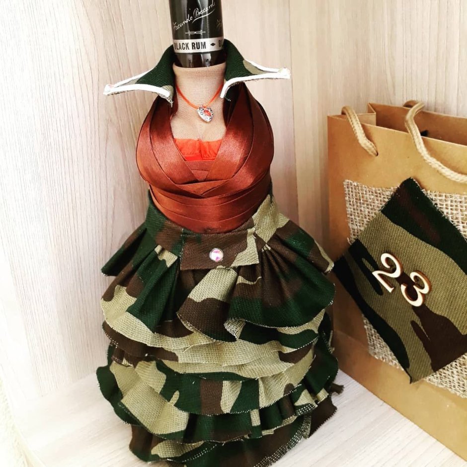 Украшение бутылки на 23 февраля