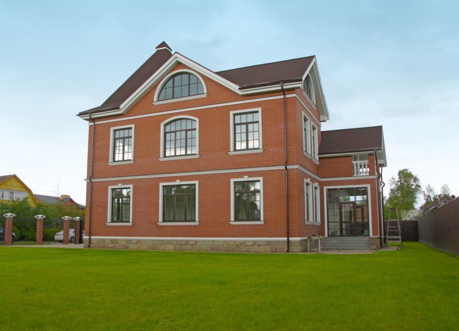 Частный дом деревенский