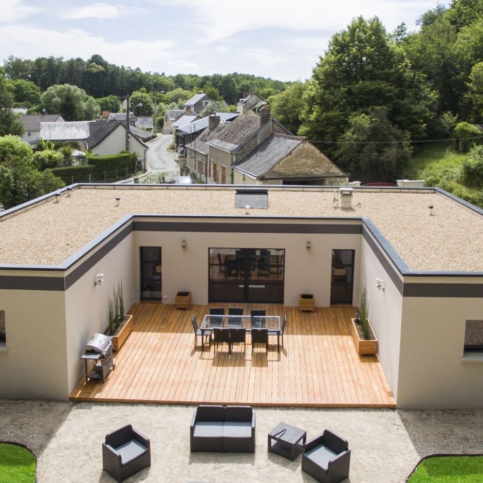 Одноэтажный дом с внутренним двором