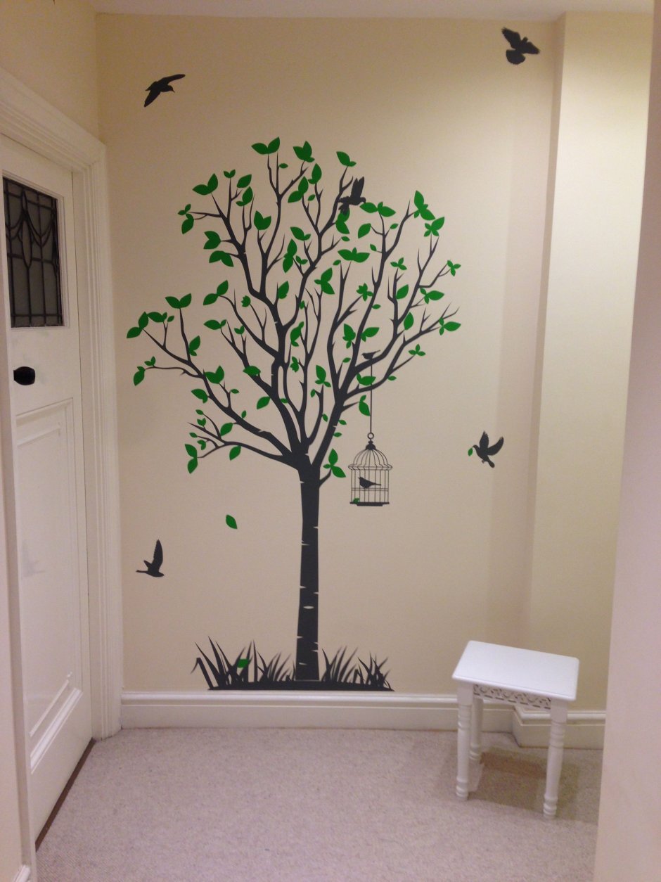 Пиксельное дерево декор на стене