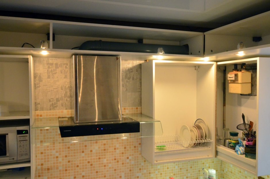 Вентиляционный короб для вытяжки на кухне