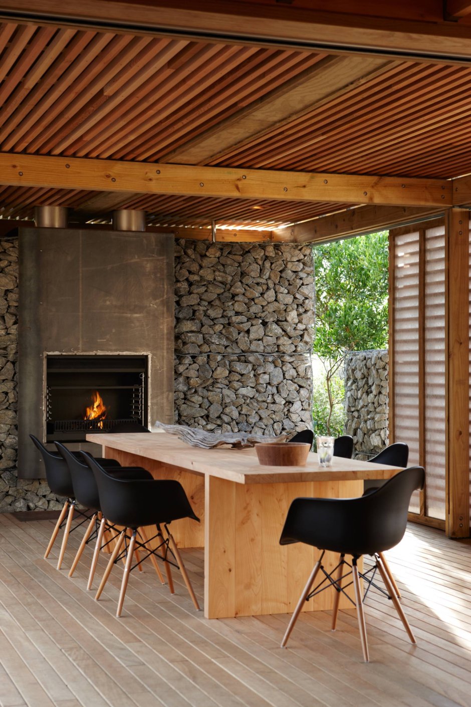 Отделка террасы деревом