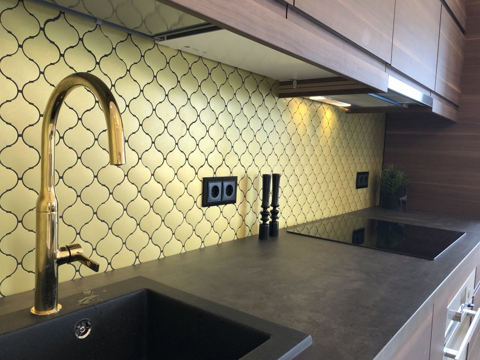 Мозаика на кухонный фартук из Леруа Мерлен