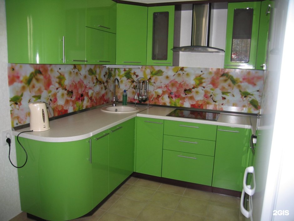 Фартук на угловой кухне