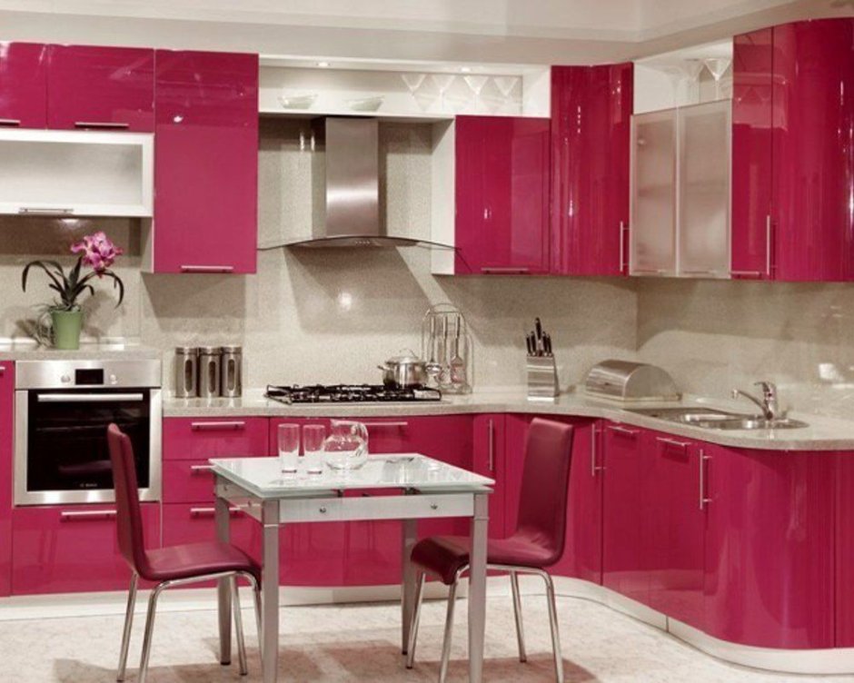 Кухонный гарнитур с радиусными фасадами