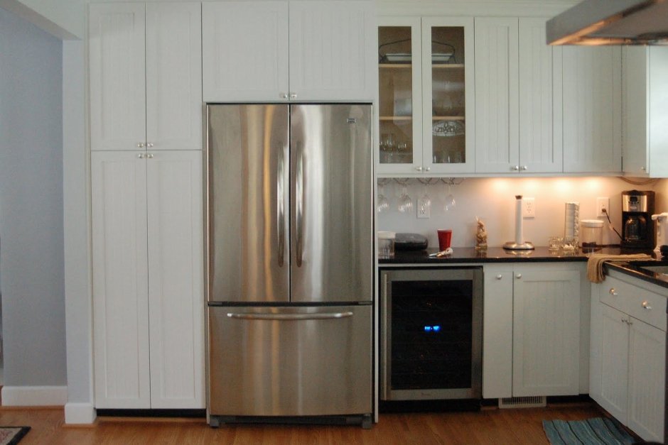 Шкафчик над холодильником