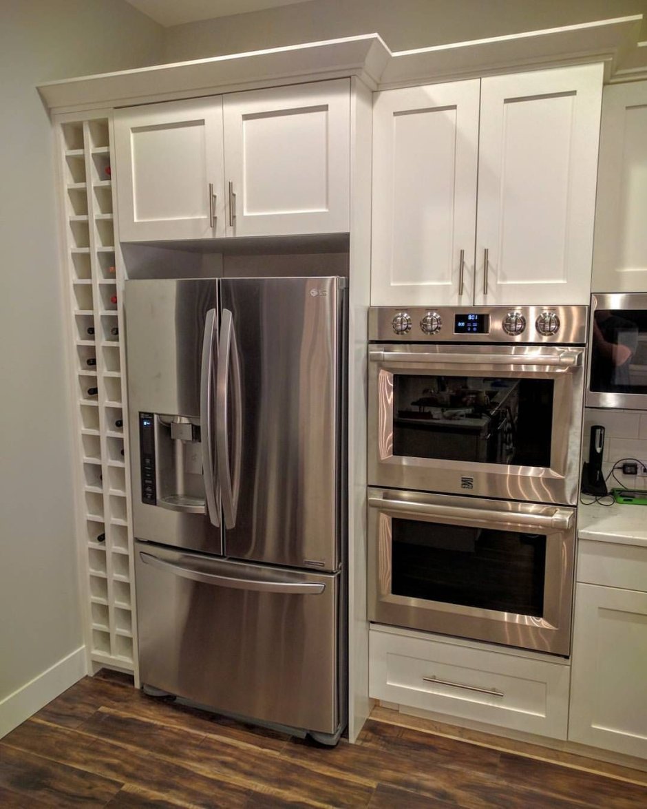 Шкафчик над холодильником