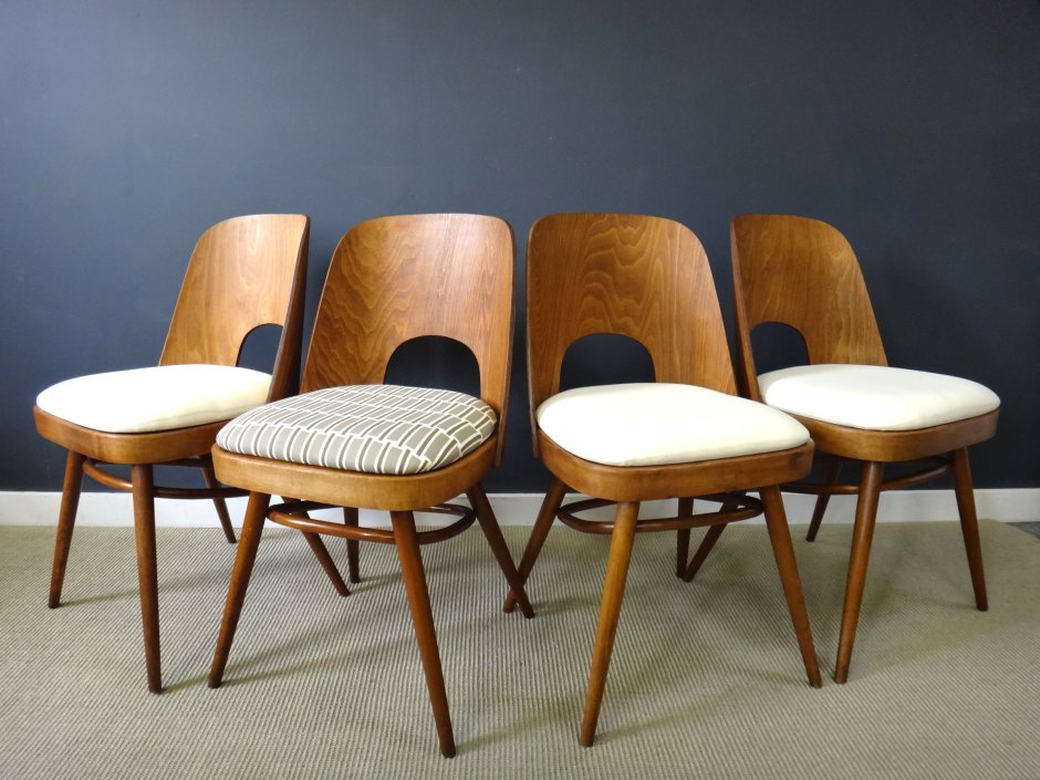 Стулья МИД сенчури