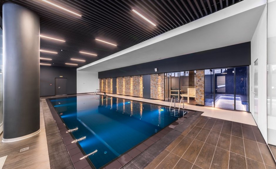 Бассейн в современном стиле